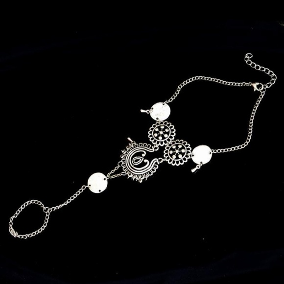 Bohemian Barefoot Anklet - Picture 4 of 4